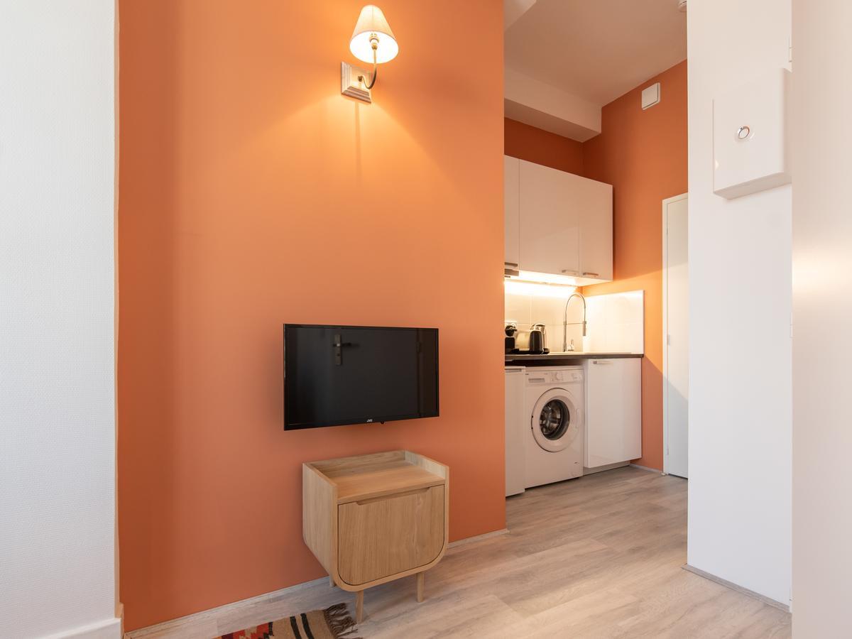 Mace Apartment