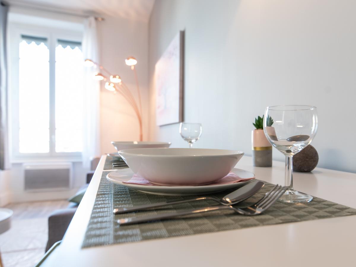 Mace Apartment *